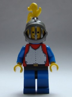 lego 1984 mini figurine cas414 Breastplate Red with Blue Arms, Blue Legs with Black Hips, Dark Gray Grille Helmet, Yellow Plume, Blue Plastic Cape 