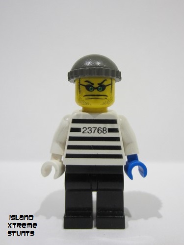 lego 2003 mini figurine ixs008 Xtreme Stunts Brickster With Dark Gray Knit Cap 