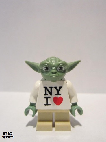 lego 2013 mini figurine sw0465a Yoda NY I Heart Torso, White Hair<br/>(TRU Times Square 2013 Exclusive) 