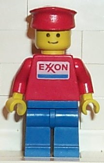 lego 1980 mini figurine exx002 Exxon Blue Legs, Red Hat 