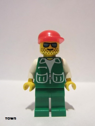 lego 1994 mini figurine pck002 Citizen Jacket Green with 2 Large Pockets - Green Legs, Red Cap 