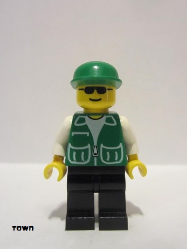 lego 1996 mini figurine pck022 Citizen Jacket Green with 2 Large Pockets - Black Legs, Green Cap 