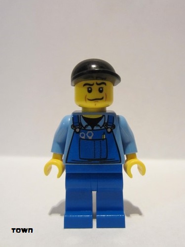 lego 2012 mini figurine cty0335 Citizen Overalls with Tools in Pocket Blue, Black Short Bill Cap, Chin Dimple 