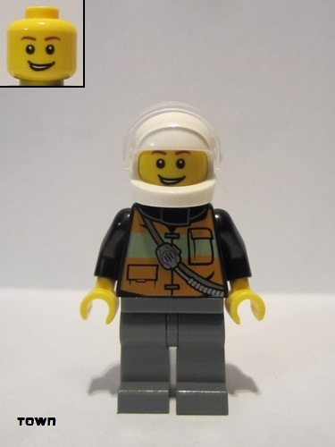 lego 2015 mini figurine cty0587 Fire Reflective Stripe Vest with Pockets and Shoulder Strap,White Helmet, Brown Eyebrows 