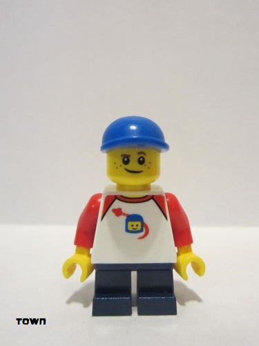 lego 2016 mini figurine cty0662 Boy Freckles, Classic Space Shirt with Red Sleeves, Dark Blue Short Legs 