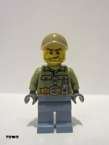 lego 2016 mini figurine cty0683 Volcano Explorer Male, Shirt with Belt and Radio, Dark Tan Cap with Hole, Crooked Smile and Scar 