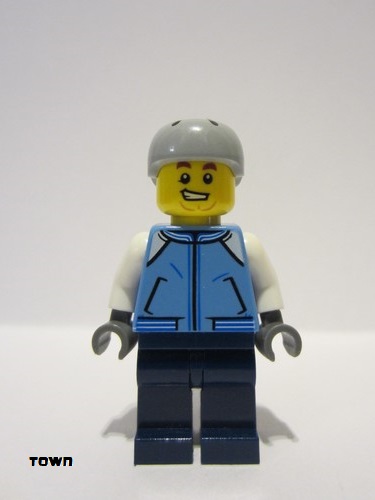 lego 2019 mini figurine cty1087 Snowboarder Male, Medium Blue Jacket, Light Bluish Gray Sports Helmet 