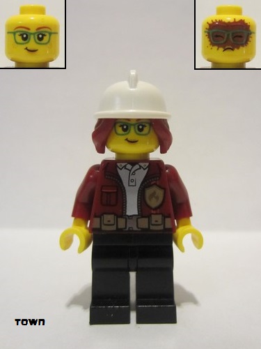 lego 2020 mini figurine cty1211 Fire Chief Freya McCloud, Dark Red Jacket, Black Legs, White Fire Helmet, Dark Red Hair 