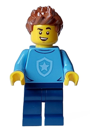lego 2023 mini figurine cty1561 Police - City Officer In Training Male, Medium Blue Shirt with Badge, Dark Blue Legs, Reddish Brown Hair, Open Smile 