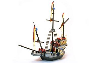 lego 2005 set 4768-2 The Durmstrang Ship with Bonus Mini-Figures 