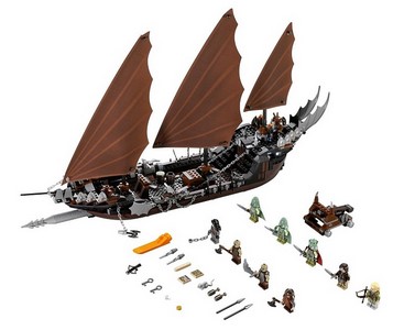 lego 2013 set 79008 Pirate Ship Ambush 