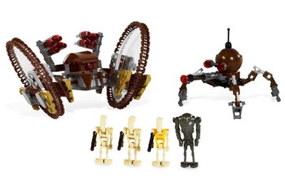 lego 2008 set 7670 Hailfire Droid and Spider Droid 