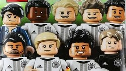 Collectible minifigures