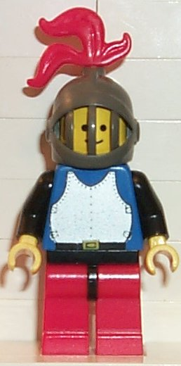 lego 1988 mini figurine cas185 Breastplate Blue with Black Arms, Red Legs with Black Hips, Dark Gray Grille Helmet, Red Plume 