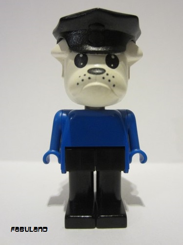 lego 1984 mini figurine fab2b Constable Clarke Bulldog White Head, Black Police Hat 