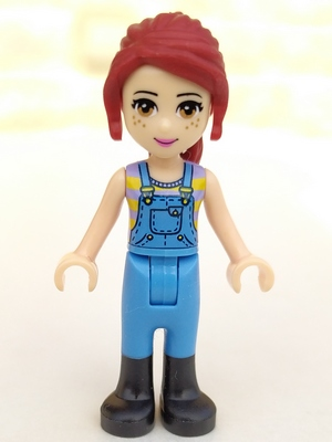 lego 2017 mini figurine frnd0224 Mia Medium Blue Overalls, Striped Shirt, Dark Red Hair 