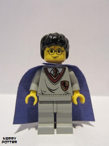 lego 2001 mini figurine hp036 Harry Potter Gryffindor Shield Torso, Light Gray Legs, Violet Cape 