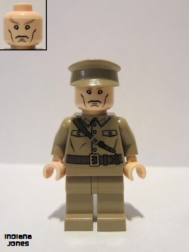 lego 2008 mini figurine iaj018 Colonel Dovchenko  