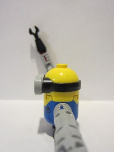 lego 2021 mini figurine mnn015 Minion Bob Robotic Arms 