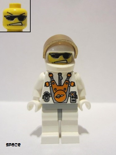 lego 2007 mini figurine mm004 Mars Mission Astronaut With Helmet and Sunglasses, Smirk, and Headset 
