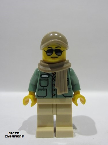 lego 2026 mini figurine sc152 Land Rover Defender Classic Driver  