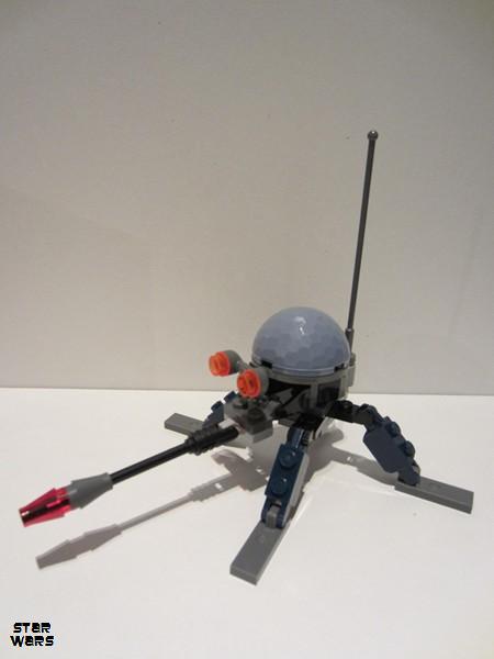 lego 2005 mini figurine sw0125 Dwarf Spider Droid
