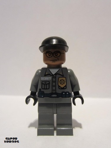 lego 2006 mini figurine bat019 Arkham Asylum Guard Medium Brown Head, Black Cap 