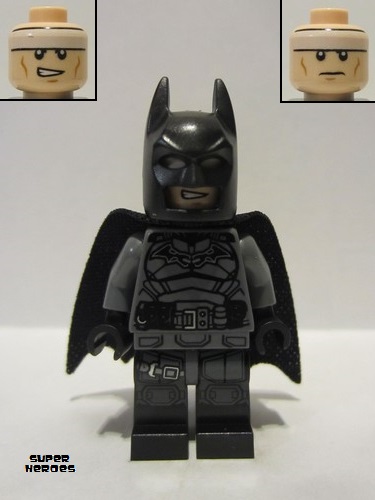 lego 2022 mini figurine sh786 Batman Dark Bluish Gray Suit, Black Belt, Black Hands, Spongy Cape with 1 Hole, Black Boots 