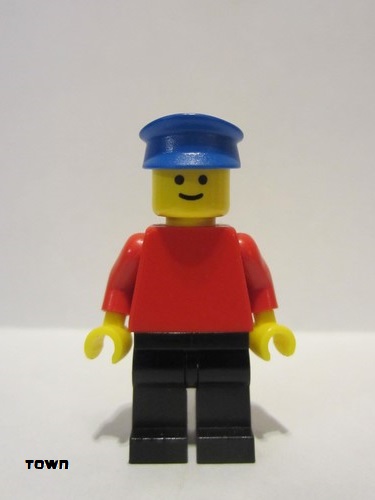 lego 1978 mini figurine pln027 Citizen Plain Red Torso with Red Arms, Black Legs, Blue Hat 