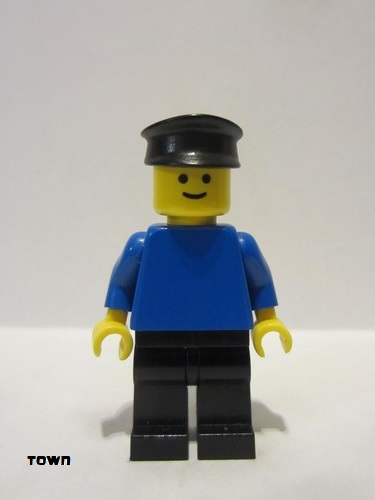 lego 1982 mini figurine pln015 Citizen Plain Blue Torso with Blue Arms, Black Legs, Black Hat 