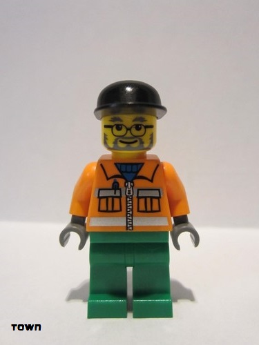 lego 2007 mini figurine cty0049 Sanitary Engineer 2 Green Legs, Glasses and Beard 