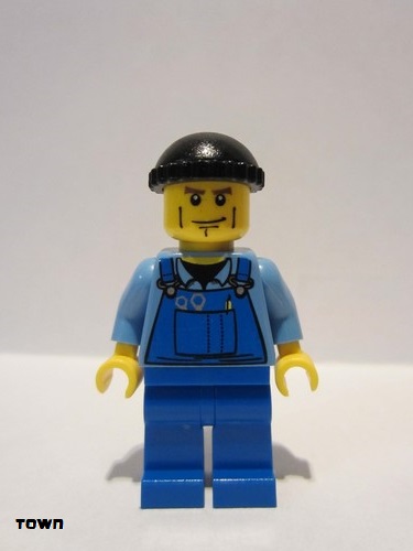 lego 2008 mini figurine cty0076 Citizen Overalls with Tools in Pocket Blue, Black Knit Cap, Cheek Lines 