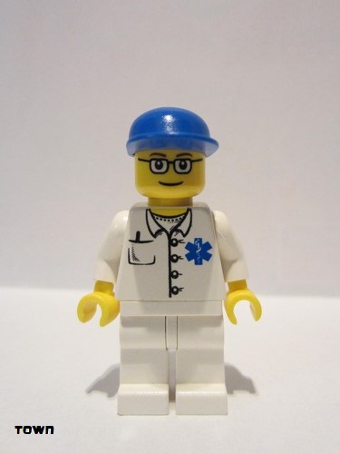 lego 2009 mini figurine doc034 Doctor EMT Star of Life Button Shirt, White Legs, Blue Cap, Glasses 