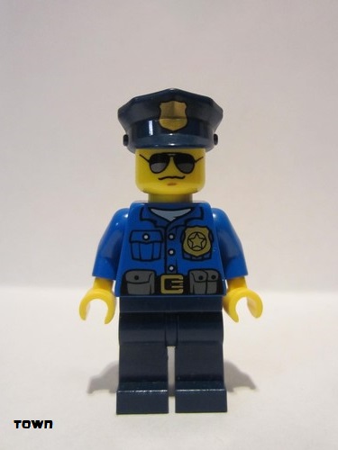 lego 2014 mini figurine cty0450 Police - City Officer Gold Badge, Police Hat, Sunglasses 