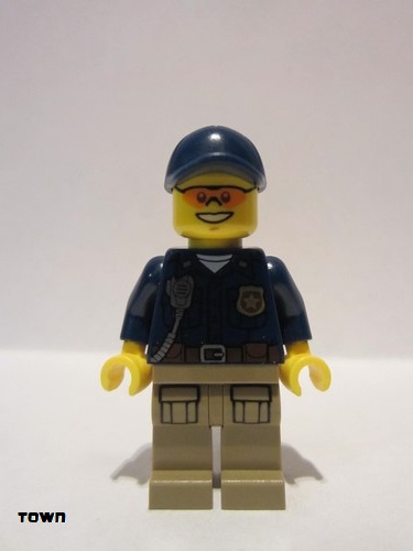lego 2015 mini figurine cty1091 Mountain Police - Officer Male, Orange Sunglasses 