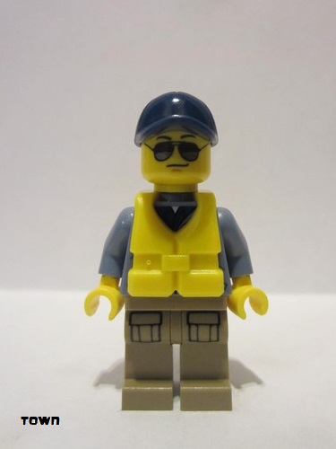 lego 2018 mini figurine cty0837 Mountain Police - Officer