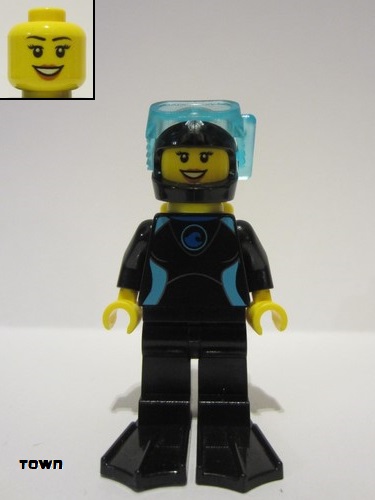 lego 2019 mini figurine cty0959 Diver Female, Black Flippers and Wetsuit with Blue Logo, Yellow Scuba Tank 