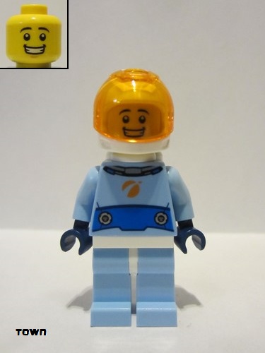 lego 2019 mini figurine cty1028 Astronaut Male, Bright Light Blue Spacesuit with Blue Belt, Trans Orange Large Visor, Open Mouth Smile 