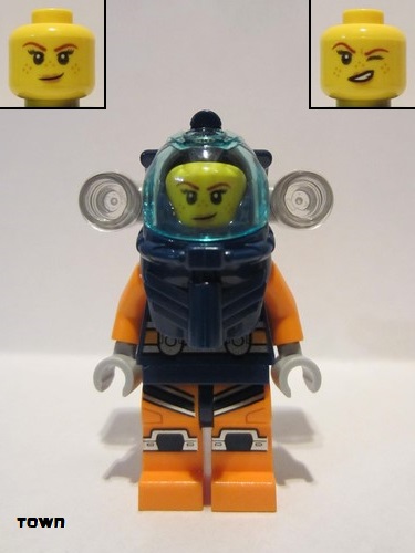 lego 2020 mini figurine cty1169 Deep Sea Diver Female, Dark Blue Helmet, Side Lamps, Smirk / Left Eye Squinted 