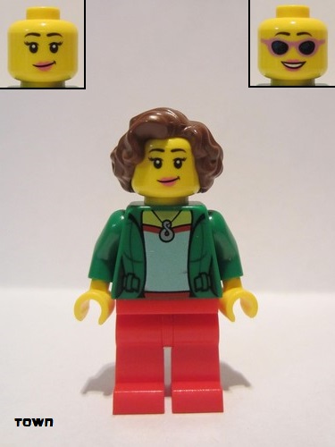 lego 2020 mini figurine twn399 Citizen Female with Green Jacket, Red Legs, Reddish Brown Hair 