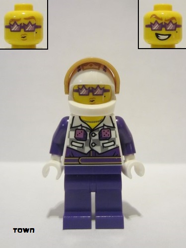 lego 2021 mini figurine cty1327 Stuntz Driver Selfie Stunt, Gold Crown Helmet, Purple Legs 