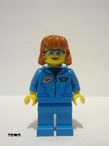 lego 2022 mini figurine cty1411 Lunar Research Astronaut Dark Azure Jumpsuit, Female, Dark Orange Hair 