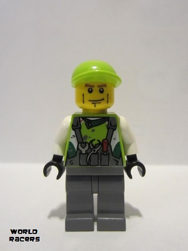 lego 2010 mini figurine wr013 Crew Member 2  