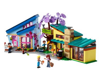 lego 2024 set 42620 Olly’s and Paisley’s Family Homes