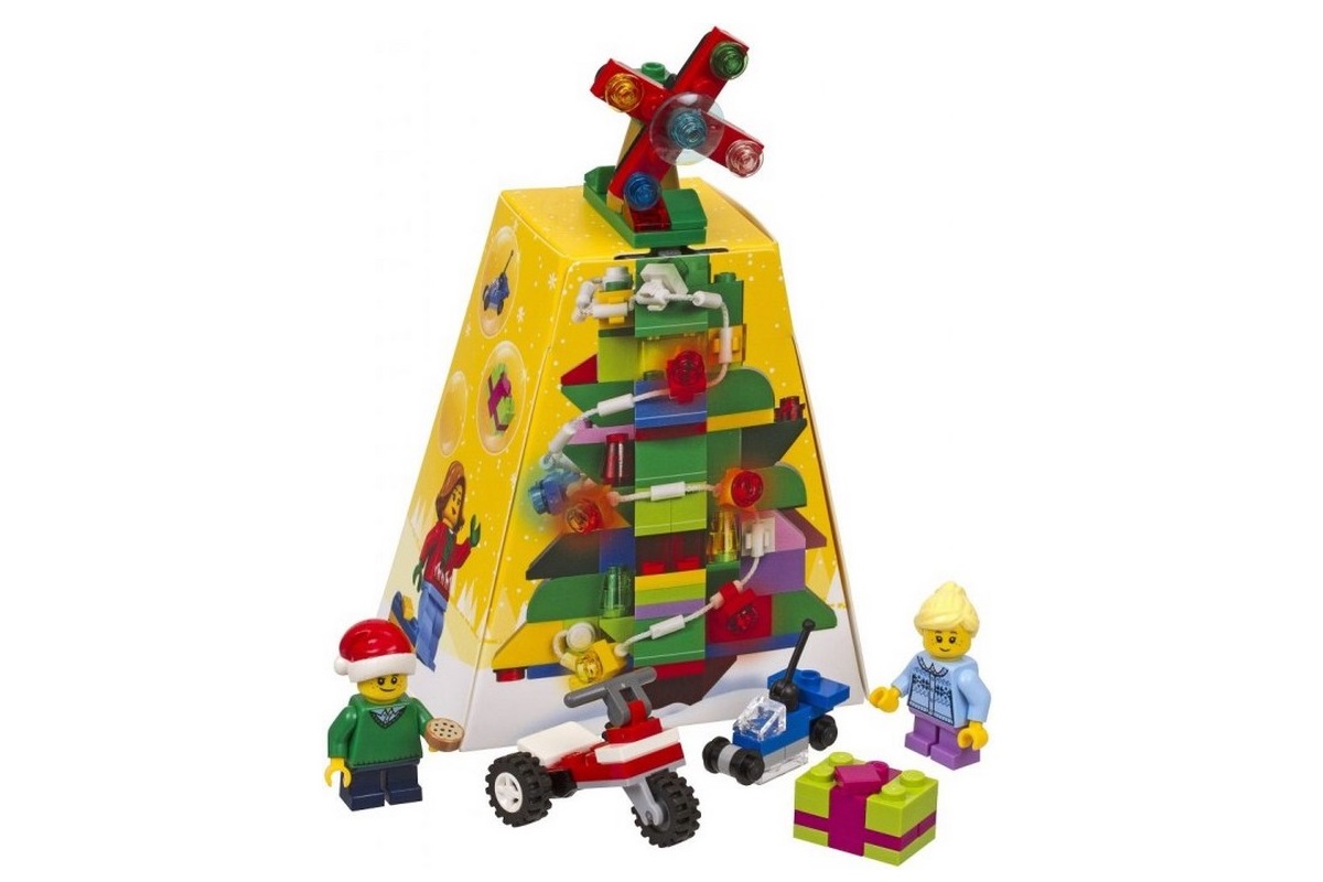 lego 2017 set 5004934 Christmas Tree Ornament 