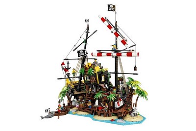 lego 2020 set 21322 Pirates of Barracuda Bay Les pirates de la baie de Barracuda