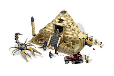 lego 2011 set 7327 Scorpion Pyramid 