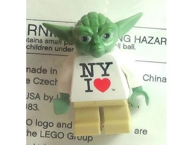 lego 2013 set YODA Yoda minifig, NY I Heart Torso 