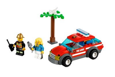 lego 2013 set 60001 Fire Chief Car 