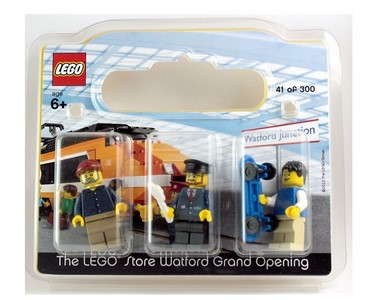 lego 2013 set Watford LEGO Store Grand Opening Exclusive Set, Watford, UK 